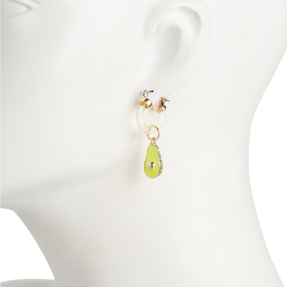 Betsey Johnson Avocado and Chili Pepper & Hearts Mismatch Dangling Earrings NWT - Picture 3 of 4
